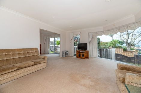 Photo of property in 13 Bluefin Way, West Harbour, Auckland, 0618