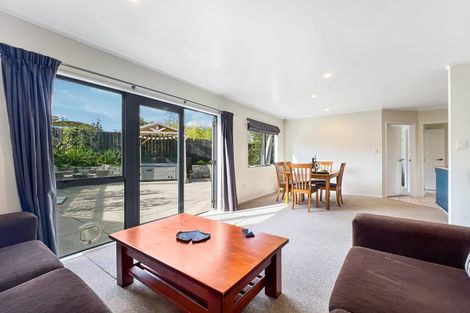 Photo of property in 14a Mchardy Place, Glenfield, Auckland, 0627