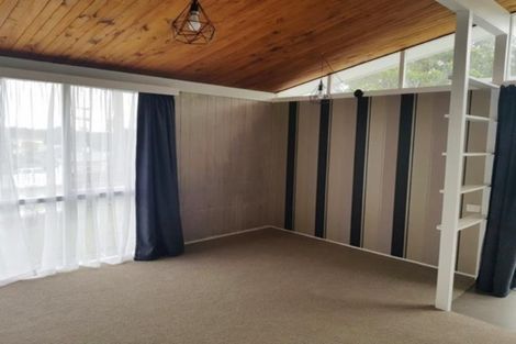 Photo of property in 1 Fernleigh Street, Ferndale, New Plymouth, 4310