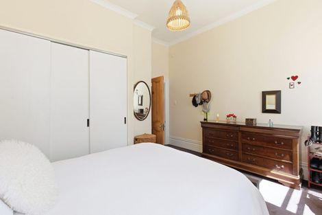 Photo of property in 500 Evans Bay Parade, Hataitai, Wellington, 6021