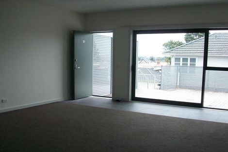 Photo of property in 228 Te Atatu Road, Te Atatu South, Auckland, 0610