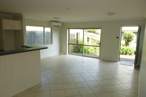 Photo of property in 20b Roseberry Avenue, Birkenhead, Auckland, 0626