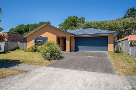 Photo of property in 104 Weggery Drive, Waikanae Beach, Waikanae, 5036