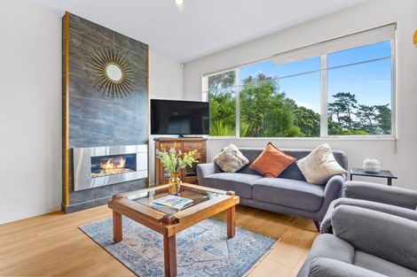 Photo of property in 2 Treetops Way, Bayview, Auckland, 0629