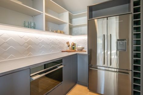 Photo of property in 18 Fenton Avenue, Wanaka, 9305