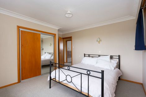 Photo of property in 19 Brough Street, Palmerston, 9430