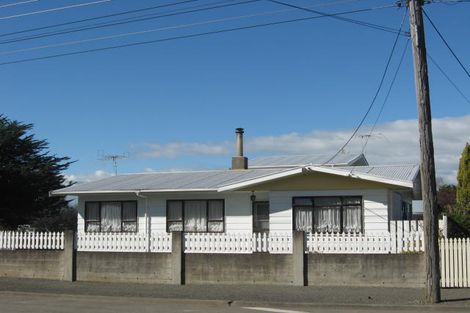 Photo of property in 282 High Street North, Carterton, 5713