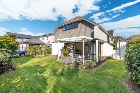 Photo of property in 4/17 Swanleigh Place, Ilam, Christchurch, 8041