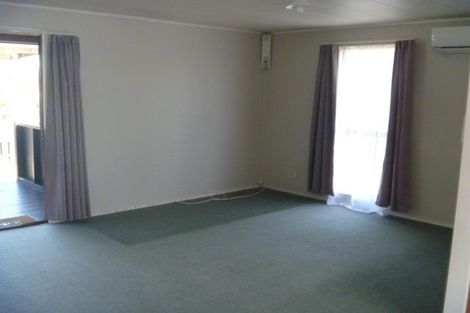 Photo of property in 2/59 Fernaig Street, Papakura, 2110