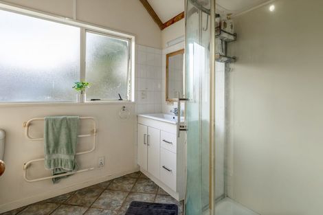 Photo of property in 13 Noel Williams Place, Windsor Park, Auckland, 0630