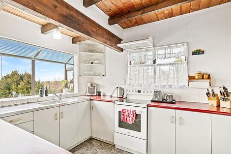 Photo of property in 2/10b Eastglen Road, Glen Eden, Auckland, 0602