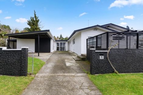 Photo of property in 1 Neri Crescent, Pomare, Rotorua, 3015