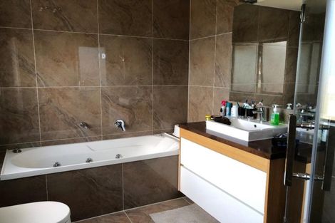 Photo of property in 2 Mullafin Road, Flat Bush, Auckland, 2019