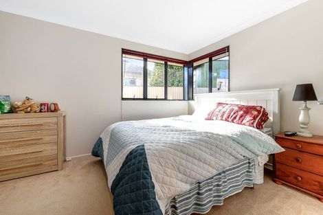 Photo of property in 18c Alison Street, Hamilton Lake, Hamilton, 3204