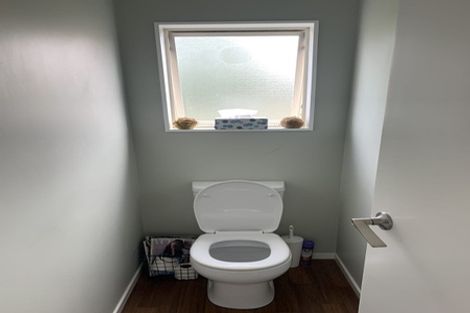 Photo of property in 11a Greta Place, Stanmore Bay, Whangaparaoa, 0932