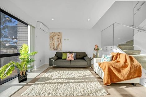 Photo of property in 9b Pah Road, Papatoetoe, Auckland, 2025