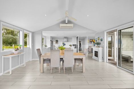 Photo of property in 33 Rua Road, Mangawhai, 0573