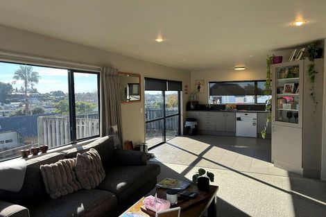 Photo of property in 137 Otumoetai Road, Brookfield, Tauranga, 3110