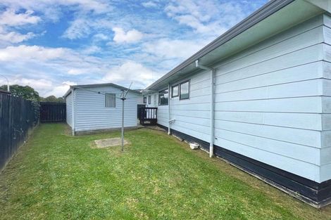 Photo of property in 2/25 Melleray Place, Randwick Park, Auckland, 2105