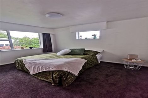 Photo of property in 16a Kings Drive, Levin, 5510