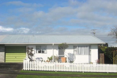 Photo of property in 9b Herekawe Drive, Spotswood, New Plymouth, 4310