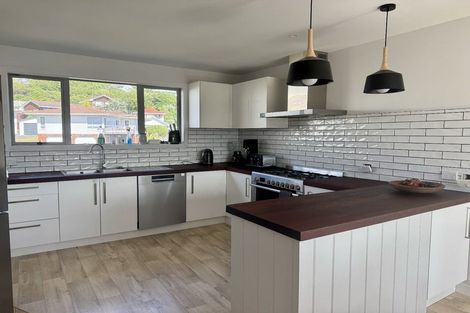 Photo of property in 3 Rydal Place, Southgate, Wellington, 6023