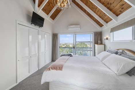 Photo of property in 243 Royal Road, Massey, Auckland, 0614