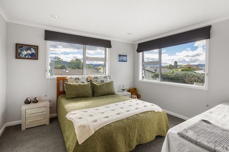 Photo of property in 10 Endeavour Close, Whitianga, 3510