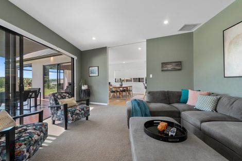 Photo of property in 95 Awataha Crescent, Pyes Pa, Tauranga, 3110