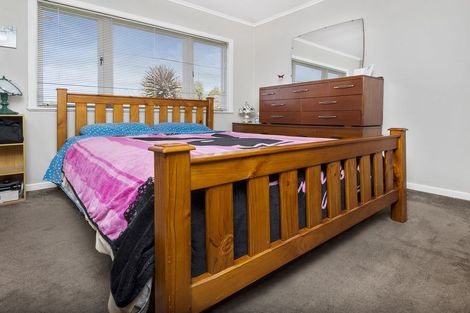 Photo of property in 1/6 Alexander Street, Papakura, 2110