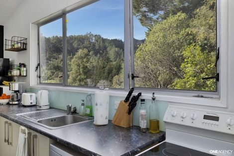 Photo of property in 470c Stokes Valley Road, Stokes Valley, Lower Hutt, 5019