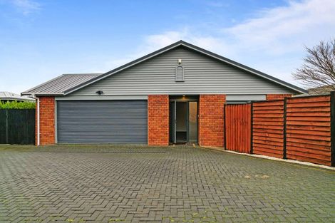 Photo of property in 28 Carroll Place, Owhata, Rotorua, 3010