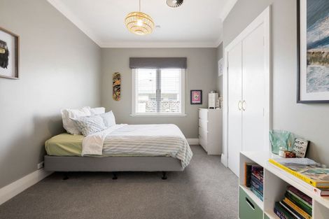 Photo of property in 30 Williams Street, Cambridge, 3434