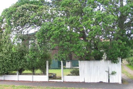 Photo of property in 58 Matata Street, Blockhouse Bay, Auckland, 0600