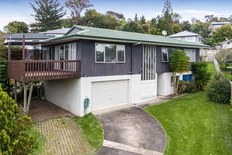 Photo of property in 38 Awaruku Road, Torbay, Auckland, 0630