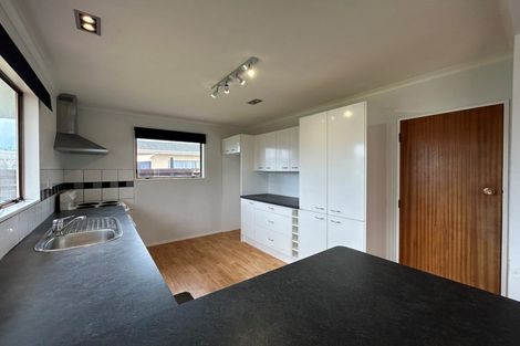 Photo of property in 41 Wynyard Crescent, Tamatea, Napier, 4112