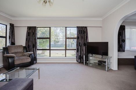Photo of property in 5 Beedie Street, Dannevirke, 4930