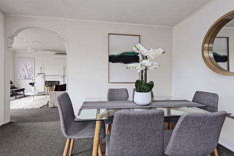 Photo of property in 1312 Jubilee Street, Mayfair, Hastings, 4122