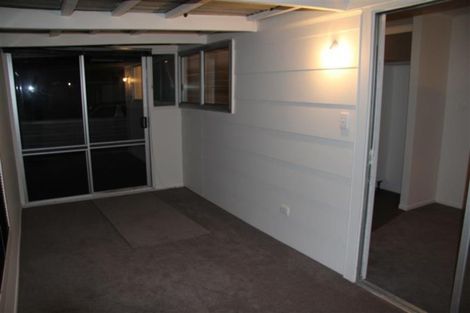 Photo of property in 40 Wickman Way, Mangere East, Auckland, 2024