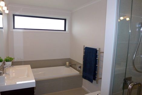 Photo of property in 19 Te Heipora Place, Havelock North, 4130