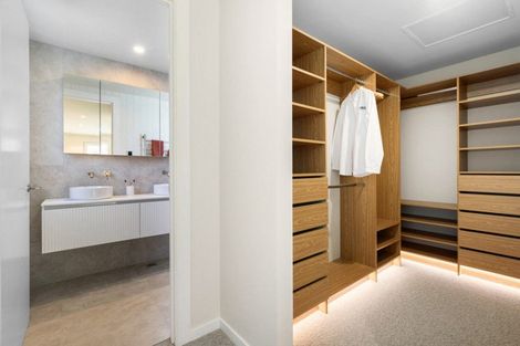 Photo of property in 35 Jack Hanley Drive, Jacks Point, Queenstown, 9371