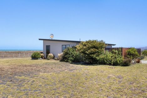 Photo of property in 27 Ocean View Crescent, Rarangi, Blenheim, 7273