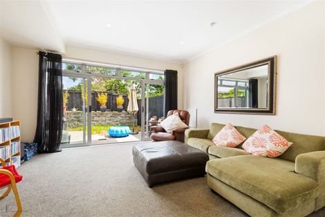 Photo of property in 20 Teal Way, Hobsonville, Auckland, 0616