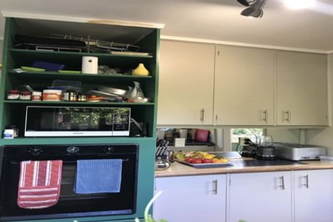 Photo of property in 37 Seon Place, Birkdale, Auckland, 0626