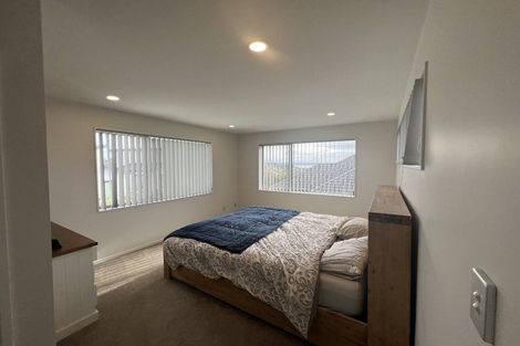 Photo of property in 117 Alec Craig Way, Gulf Harbour, Whangaparaoa, 0930