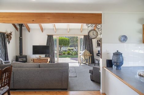 Photo of property in 67 Elsie Drive, Waiuku, 2123