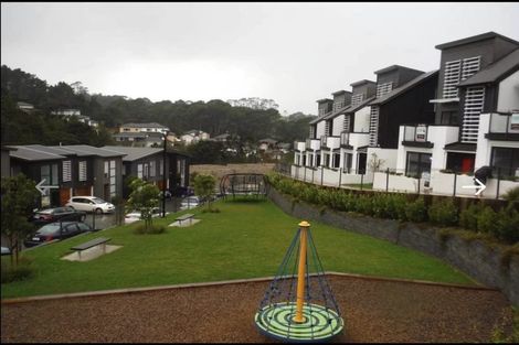 Photo of property in 2/10 Silver Moon Road, Albany Heights, Auckland, 0632