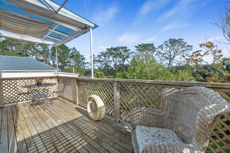 Photo of property in 1/59 Rawene Road, Birkenhead, Auckland, 0626