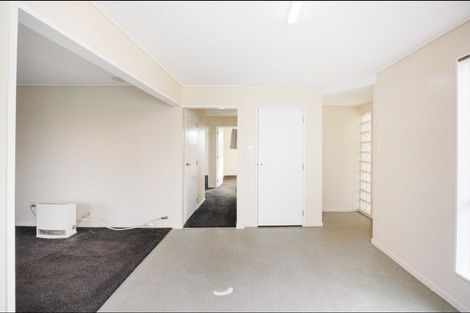 Photo of property in 41 Acacia Street, Kelvin Grove, Palmerston North, 4414