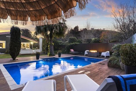 Photo of property in 11 Herbert Drive, Whangamata, 3620